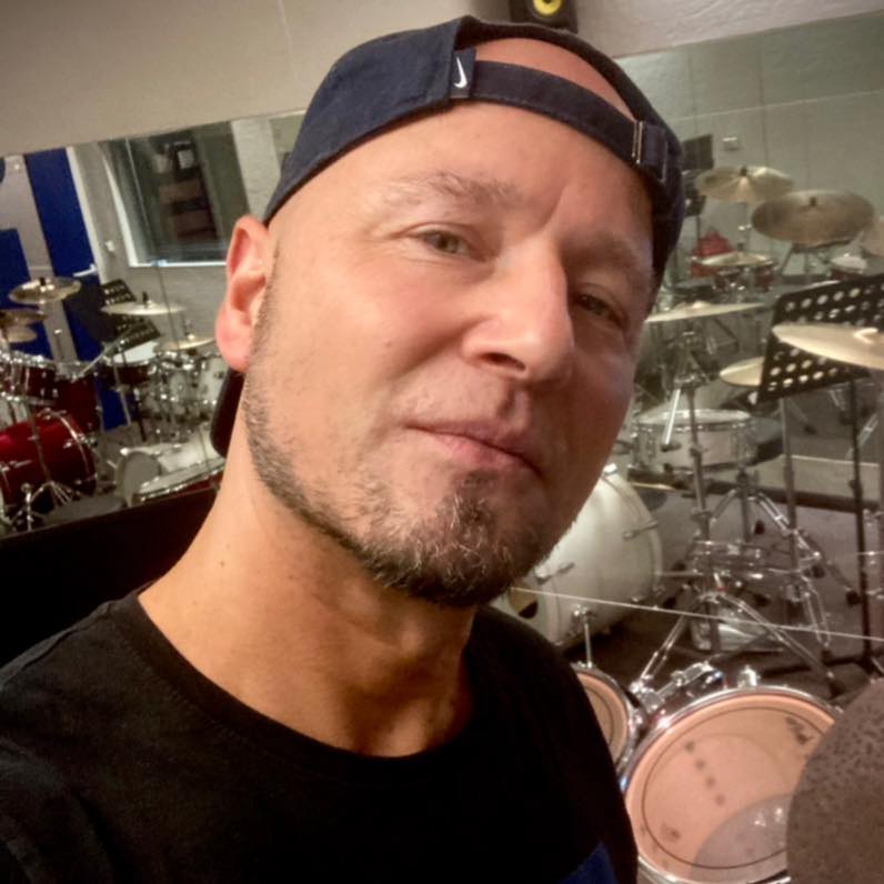 Alex Holzwarth